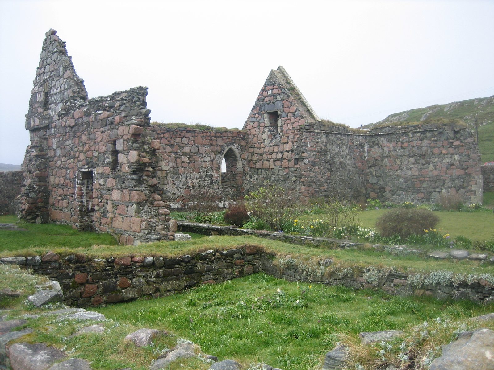 reuinas de una antigua casa de monjas en Iona
