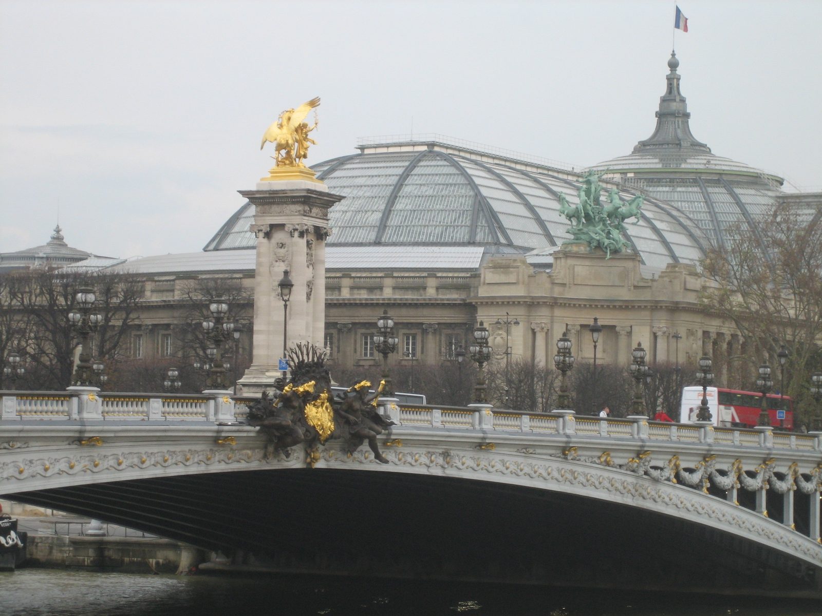 Puente de les Invalides