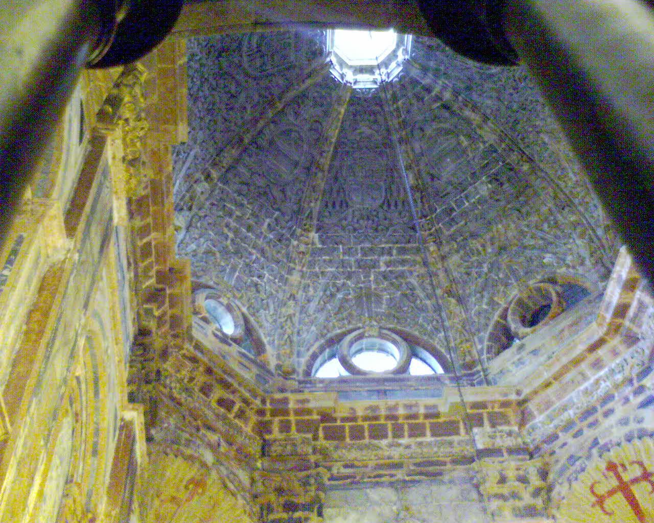 dentro de la catedral de Santiago
