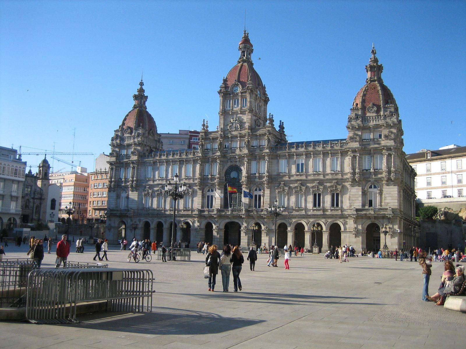 el Ayuntamiento de La Coruña