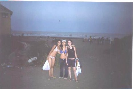 las_3_en_la_playa
