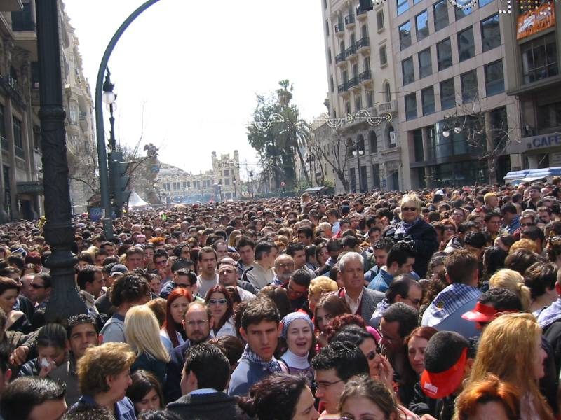 01_esperando_Plza_del_Ayuntamiento