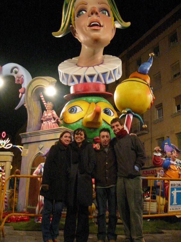 05_y_mas