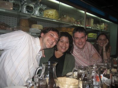 en una bodega en el abasto