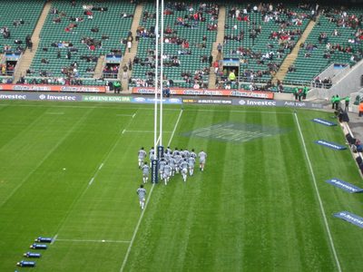 Los Pumas calentando