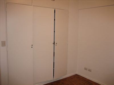 nuestra habitacion sin guarda infantil!