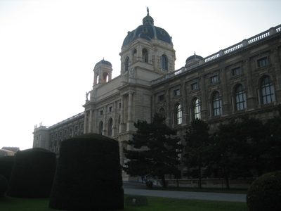 vista en la plaza de los museos