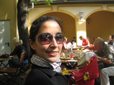 Ju probandose mis anteojos